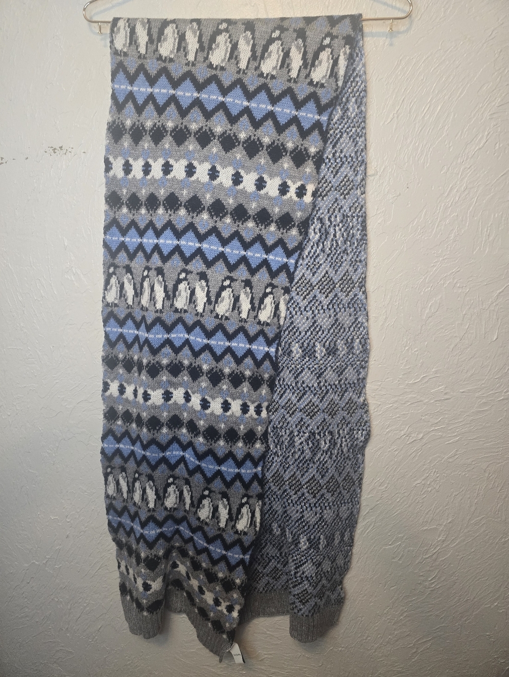 Vera Bradley Blue Gray Penguin Fair Isle Knit Scarf Winter Cozy Long